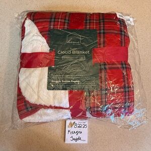 Little Sleepies Holiday Plaid Plush Oversized Cloud